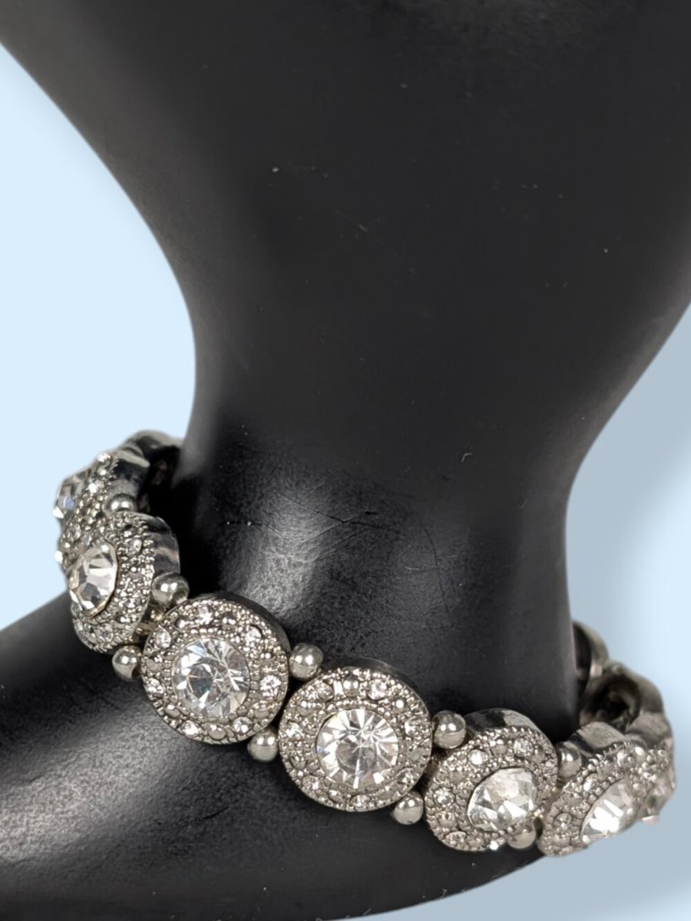 White Rhinestone Halo Stretch Bracelet - Picture 1 of 5